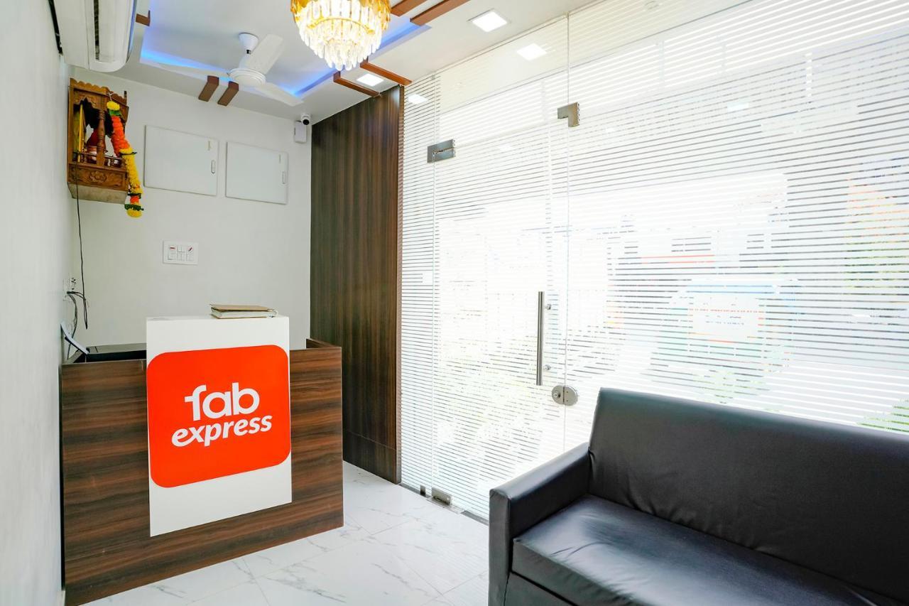 Hotel Fabexpress Bhau Residency - Nr Mumbai International Airport Exteriér fotografie