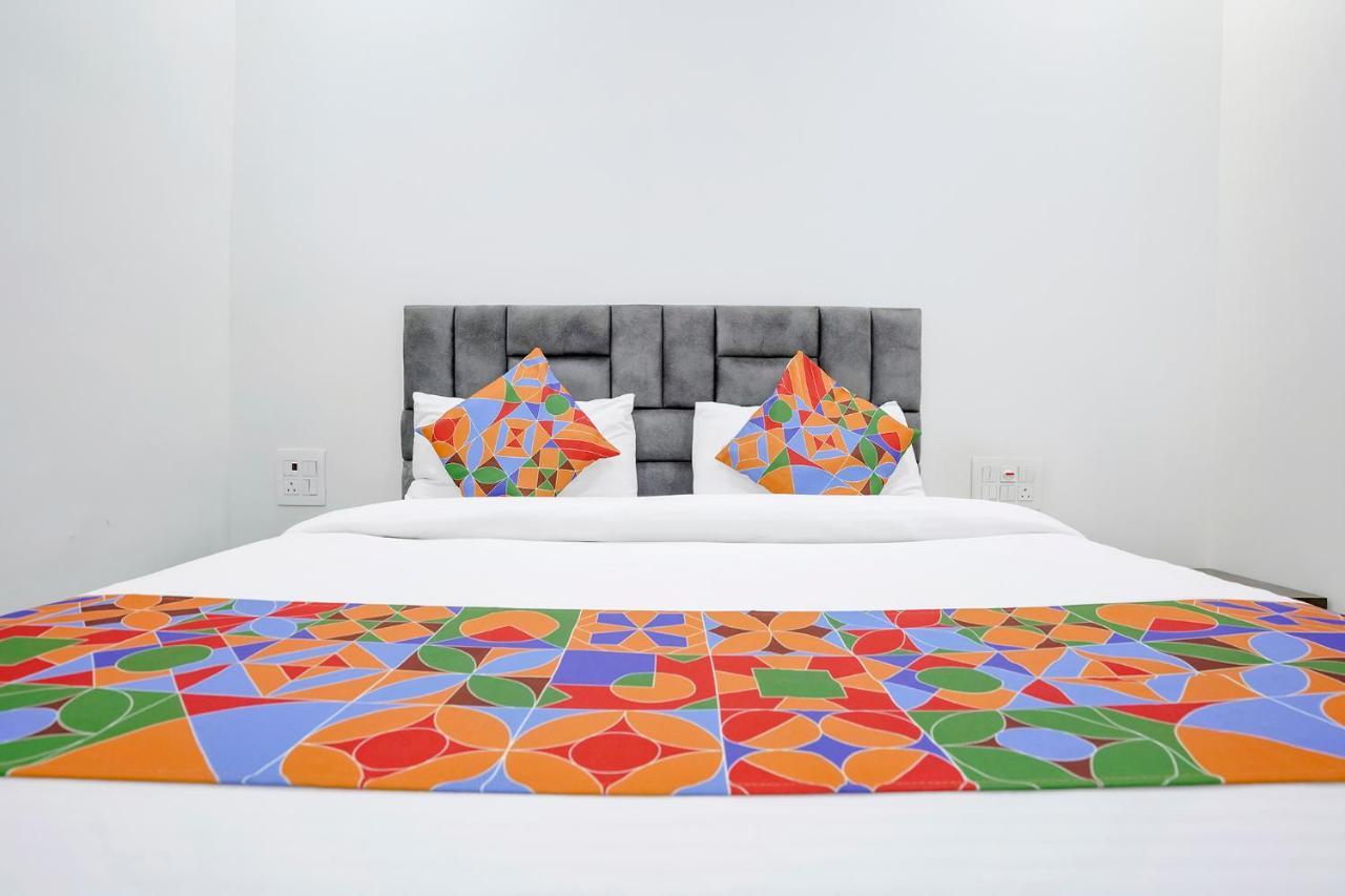 Hotel Fabexpress Bhau Residency - Nr Mumbai International Airport Exteriér fotografie